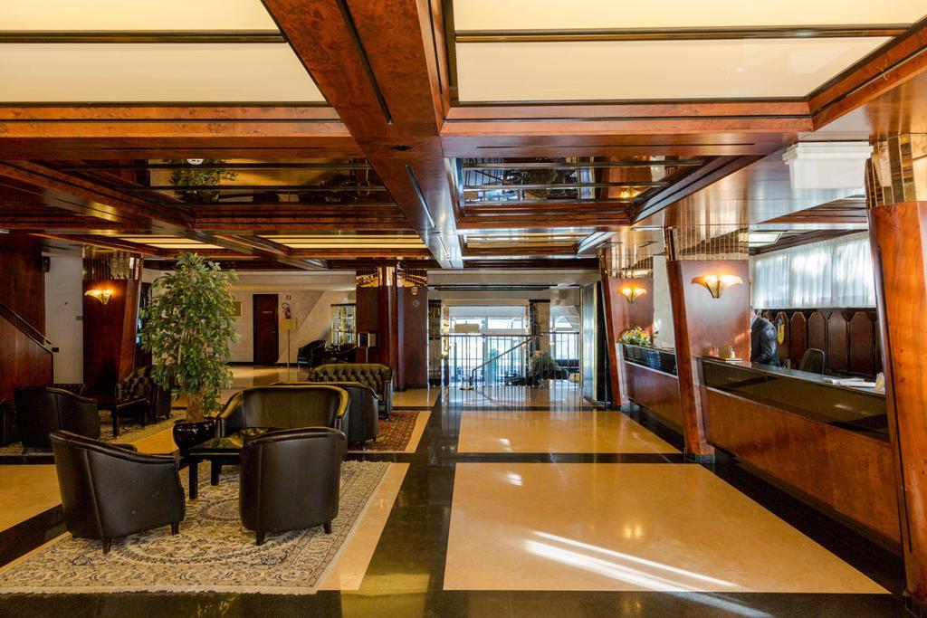 Grande Albergo โปเตนซา ภายนอก รูปภาพ