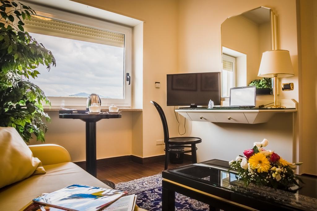 Grande Albergo โปเตนซา ภายนอก รูปภาพ