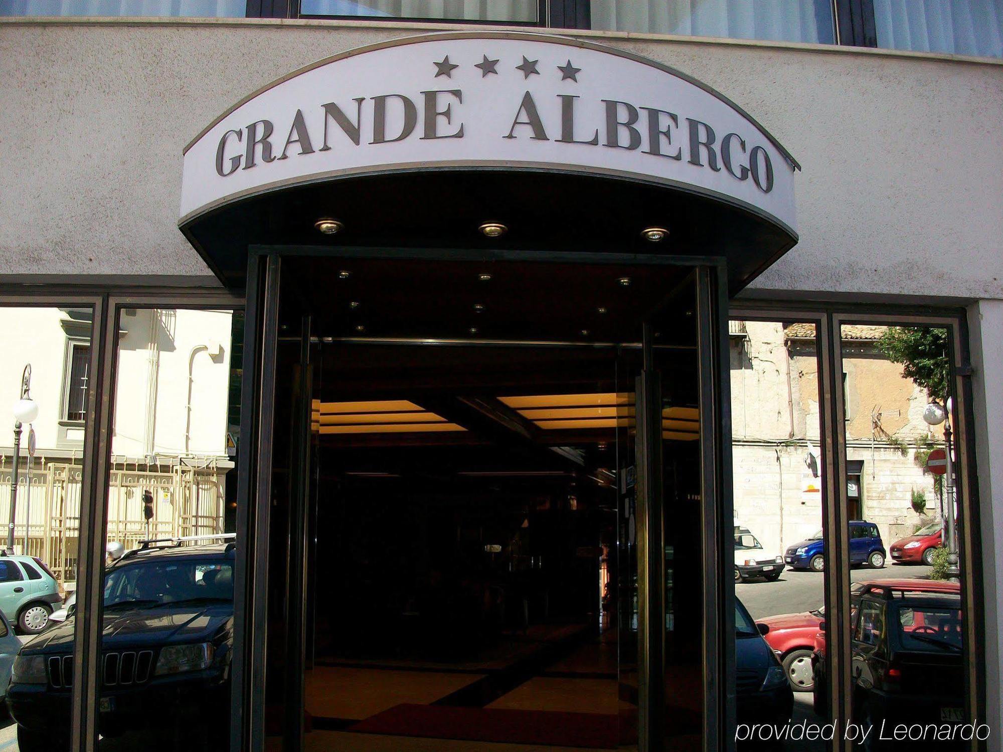 Grande Albergo โปเตนซา ภายนอก รูปภาพ