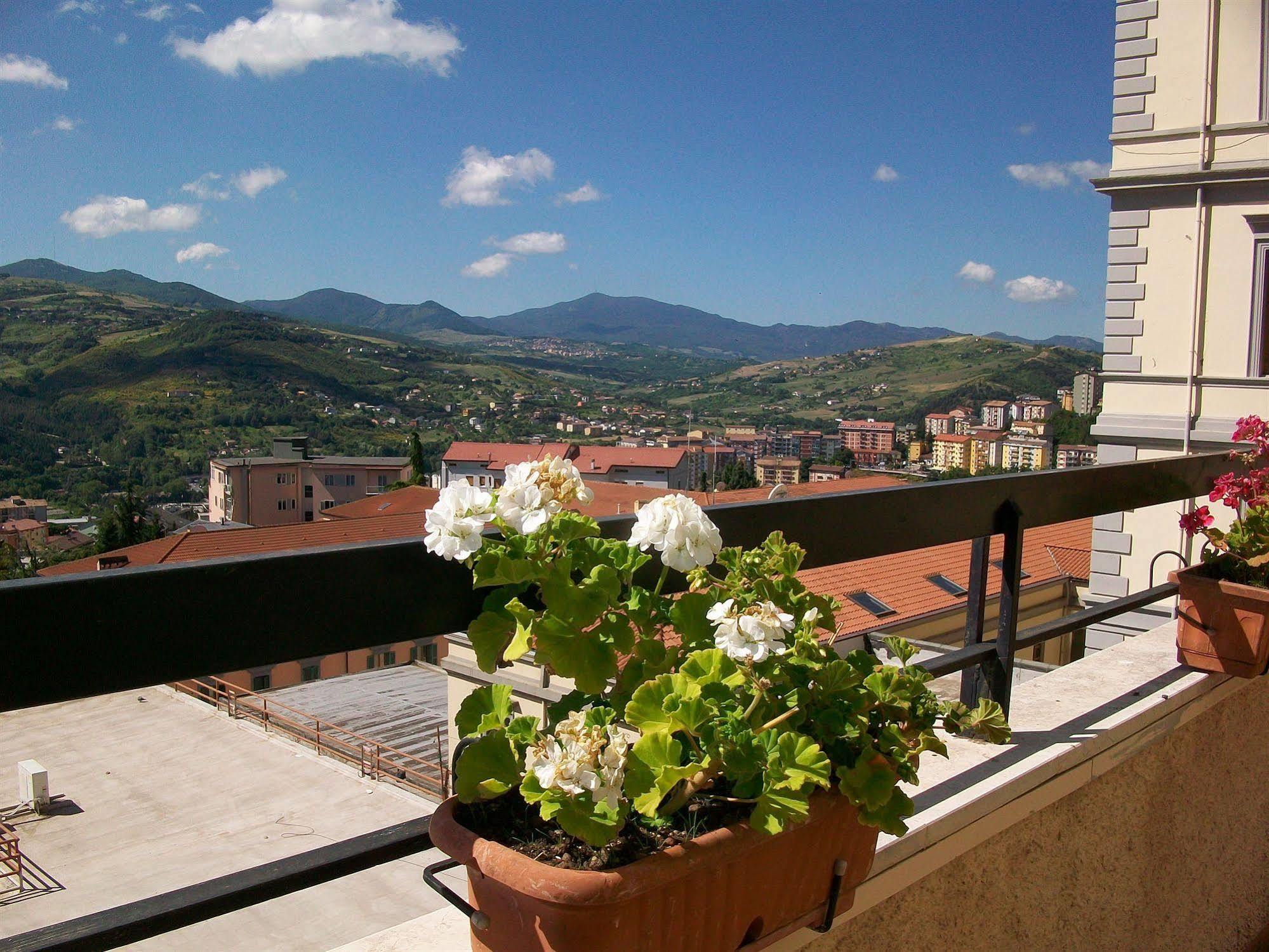 Grande Albergo โปเตนซา ภายนอก รูปภาพ
